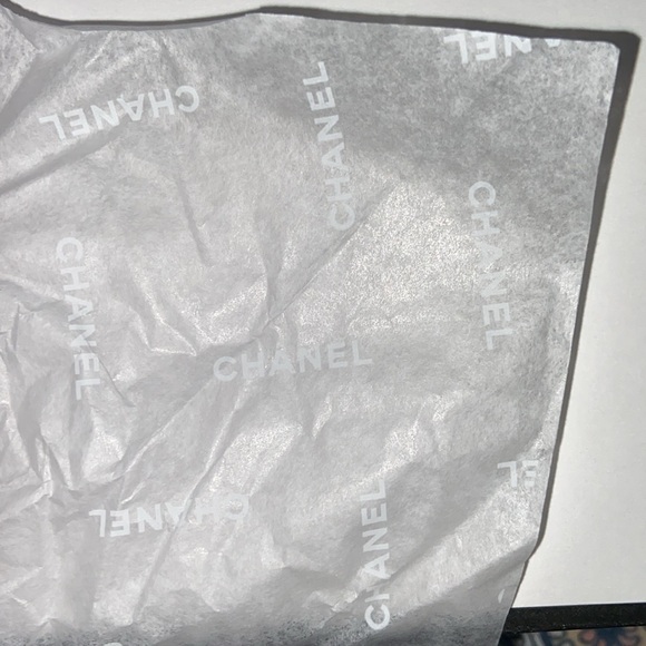 Chanel gift box with tissue 9”x9”x4” - Picture 8 of 9